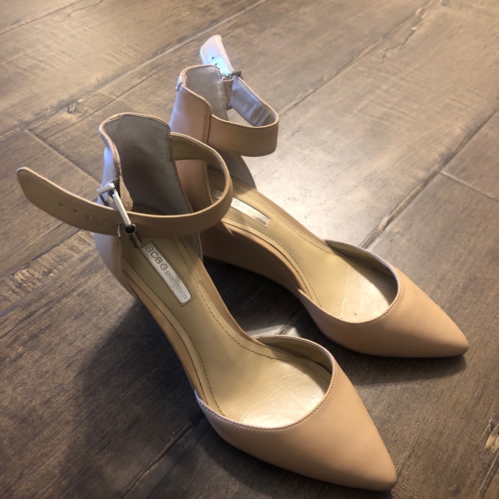 BCBG heels